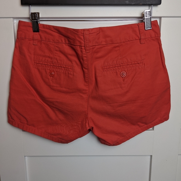 Shorts - Picture 2 of 5